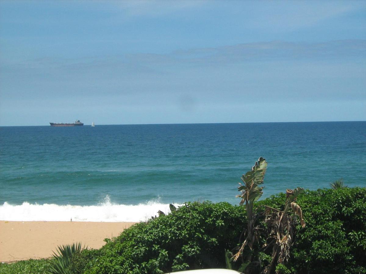 Glenashley Beach Accommodation - B&B And Backpackers Durban Exteriör bild