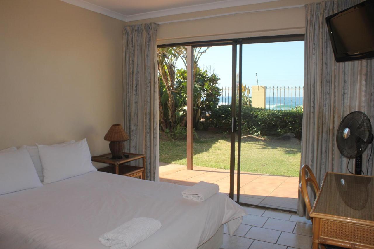 Glenashley Beach Accommodation - B&B And Backpackers Durban Exteriör bild